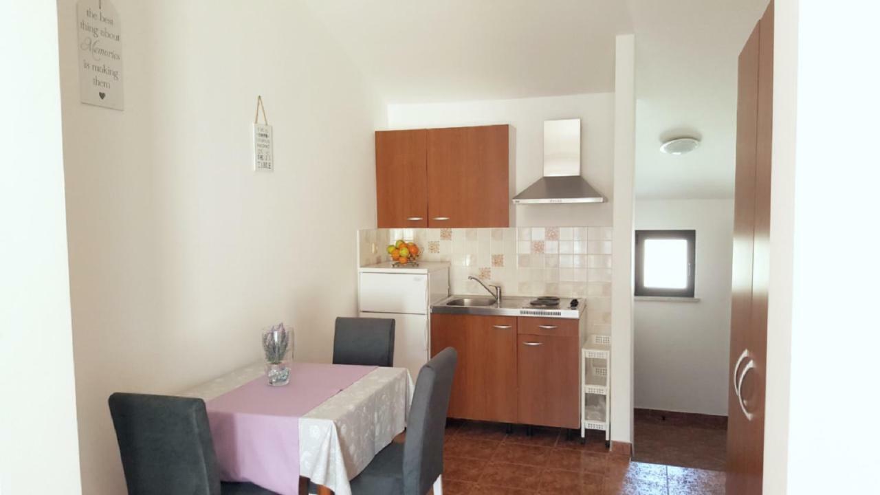 Apartments Antunovic روغوزنيكا المظهر الخارجي الصورة